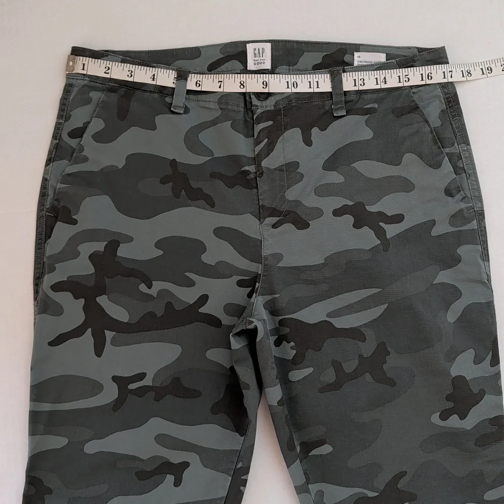 Gap "Gap for Good" Girlfriend Khaki Camouflage Pants 10 Green Pockets - Picture 13 of 15